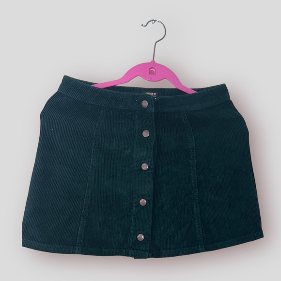 Forever 21 Forest Green Corduroy Mini skirt - Picture 3 of 9